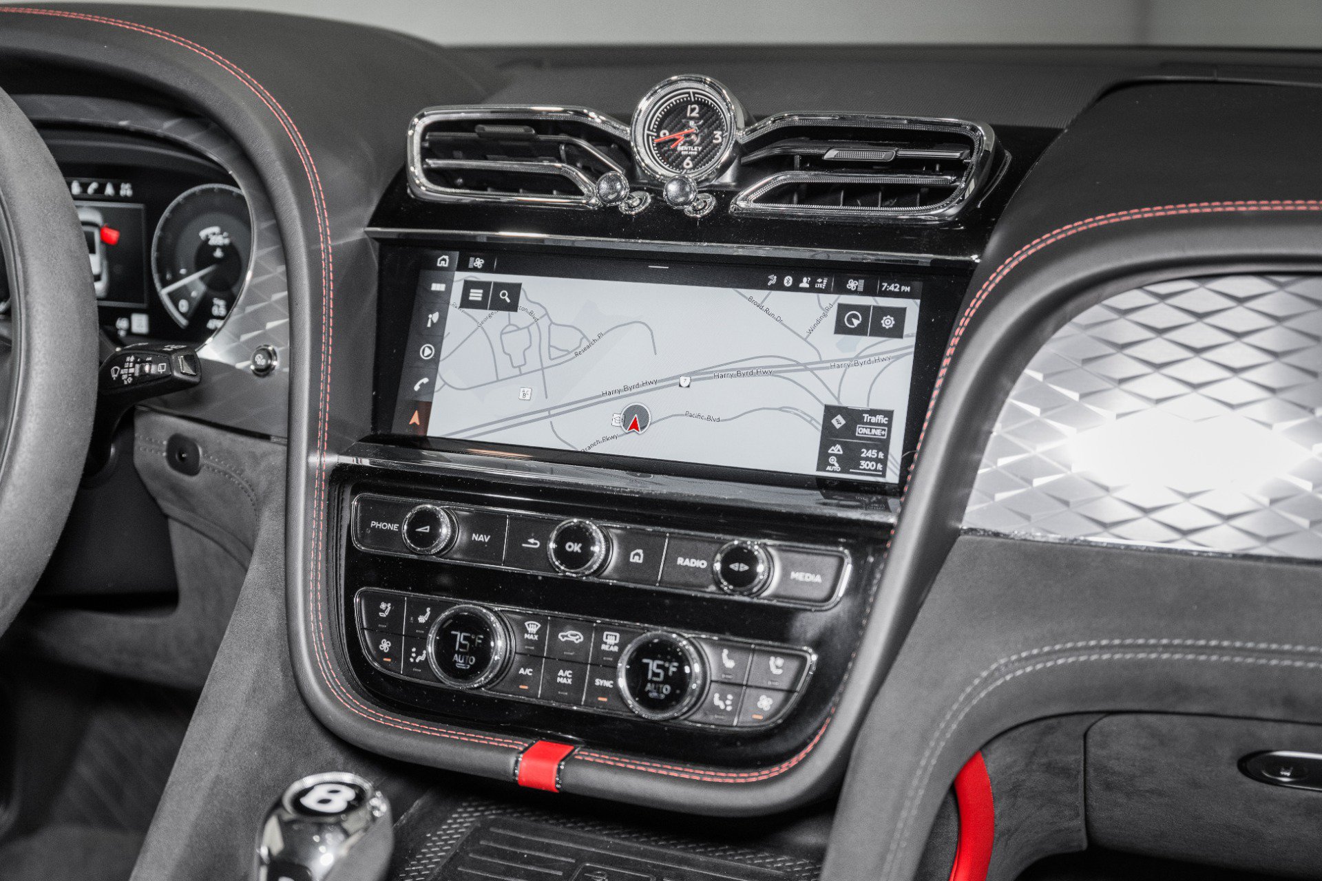 Certified 2022 Bentley Bentayga Speed AWD/4WD image 35