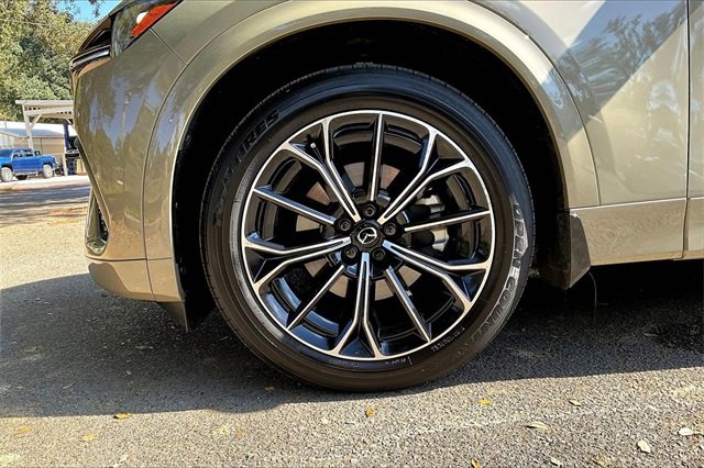 Certified 2025 MAZDA CX-70 3.3 Turbo S w/ Premium Package image 31