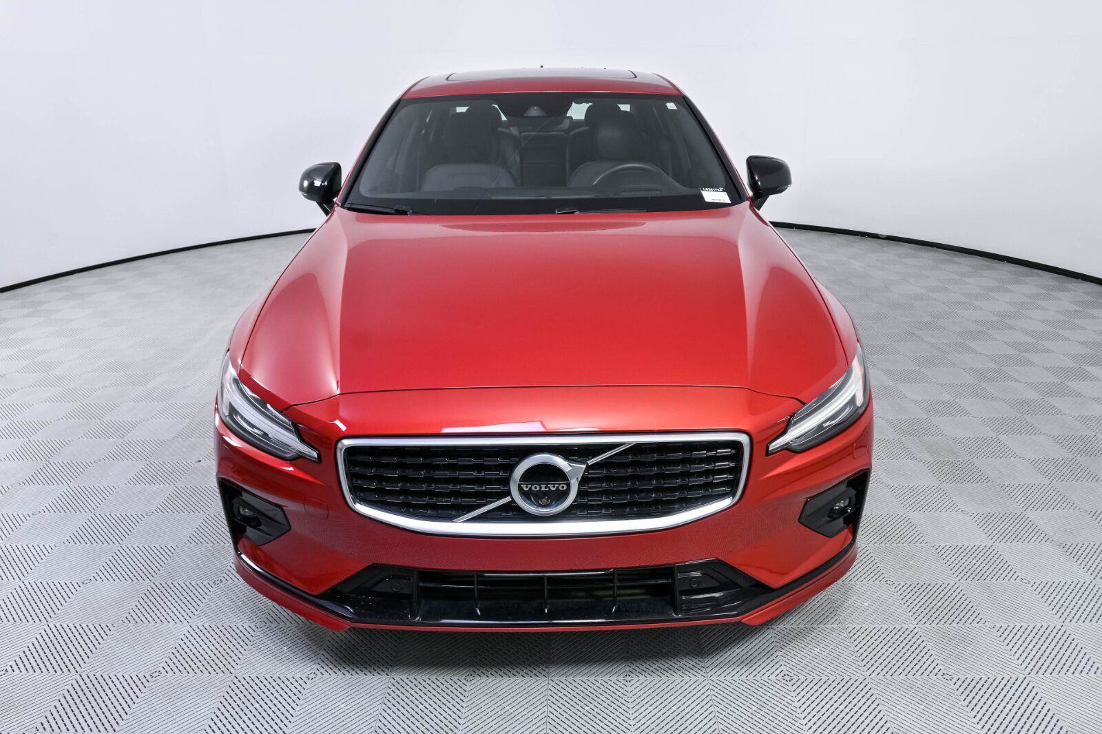 Used 2020 Volvo S60 T5 R-Design FWD image 34