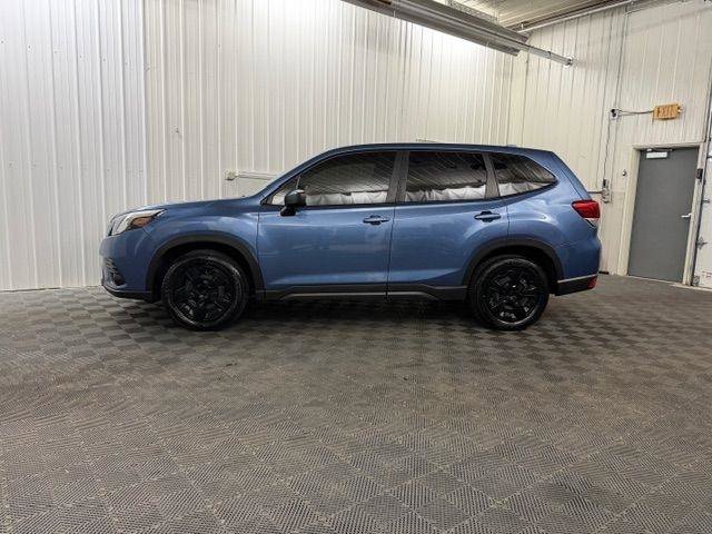 Used 2023 Subaru Forester image 2