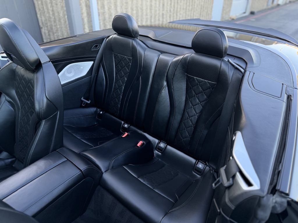 Used 2020 BMW M8 Convertible AWD/4WD image 22