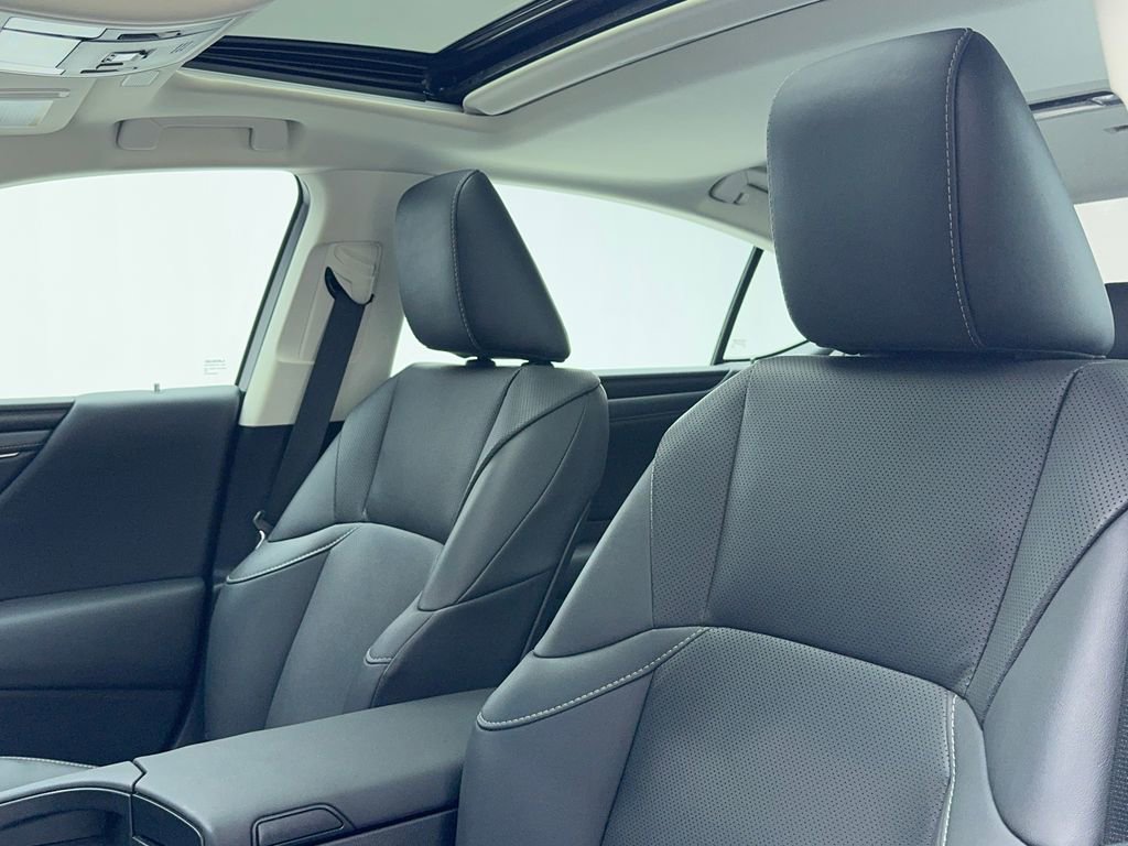 Used 2023 Lexus ES 350 w/ Premium Package FWD image 32