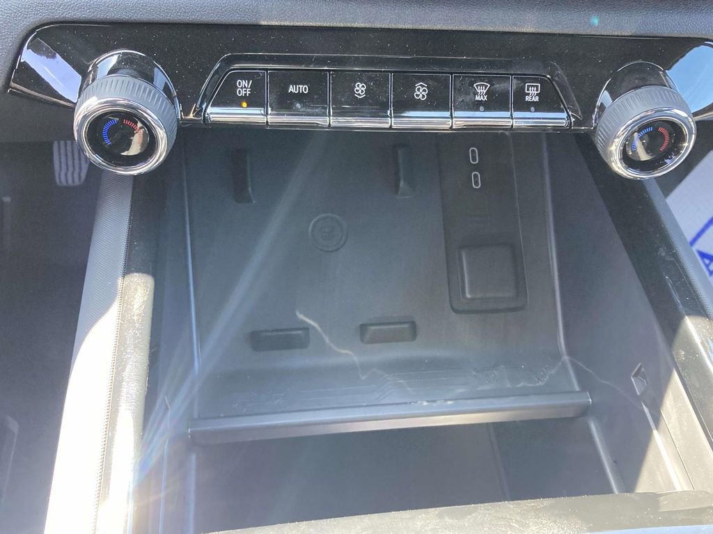 New 2026 Chevrolet Silverado EV LT AWD/4WD image 21