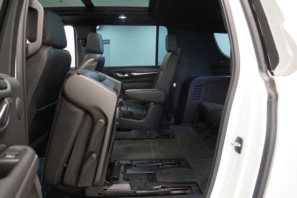 Used 2021 GMC Yukon XL Denali AWD/4WD image 31