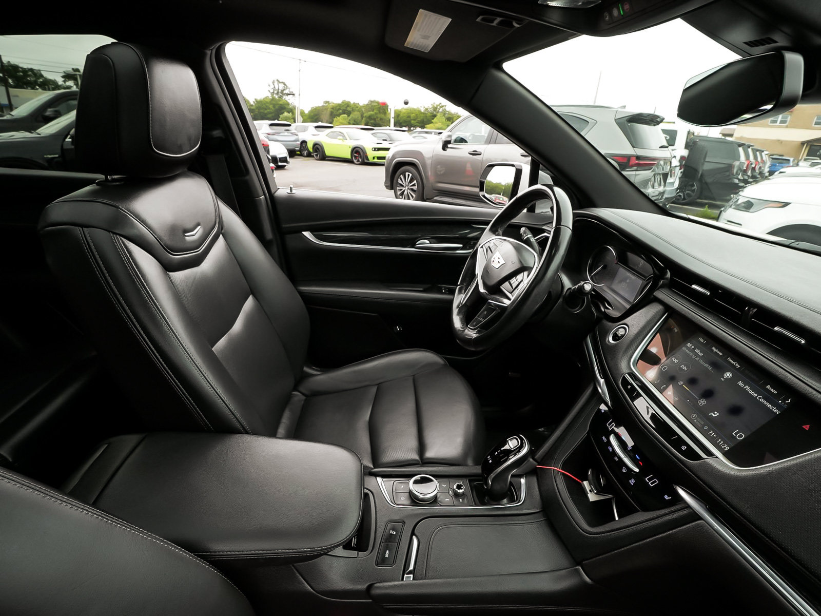 Used 2022 Cadillac XT5 Premium Luxury AWD/4WD image 46