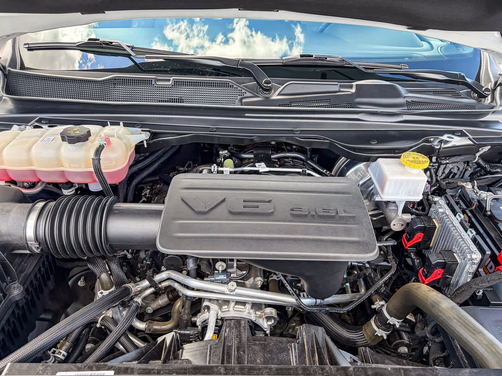 Used 2022 RAM 1500 Big Horn image 25