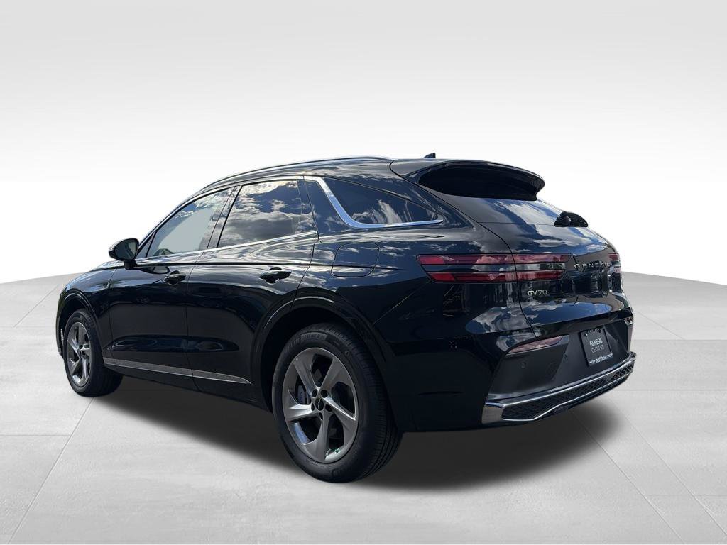 Certified 2026 Genesis GV70 2.5T Select AWD/4WD image 15