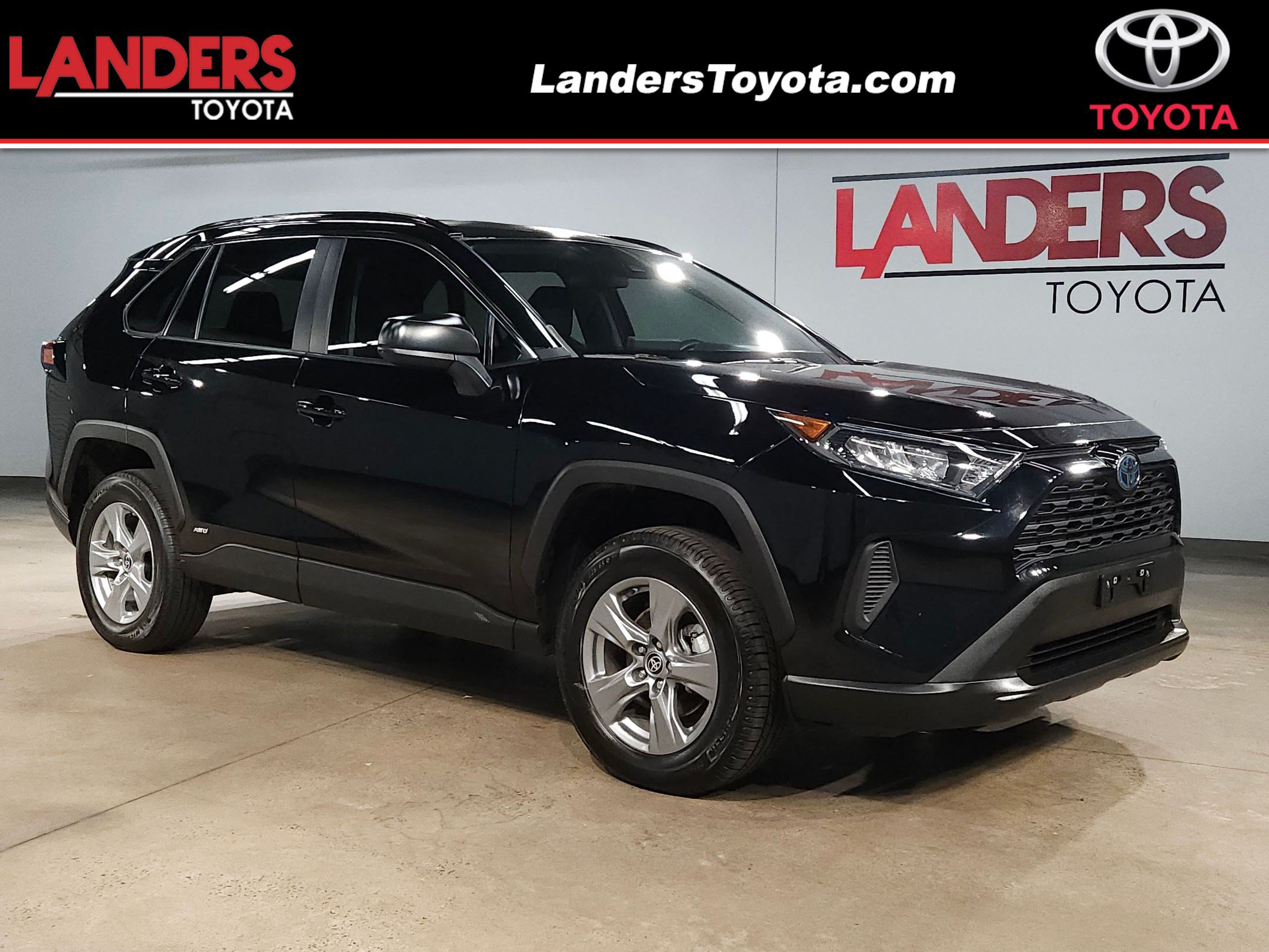 Used 2022 Toyota RAV4 LE