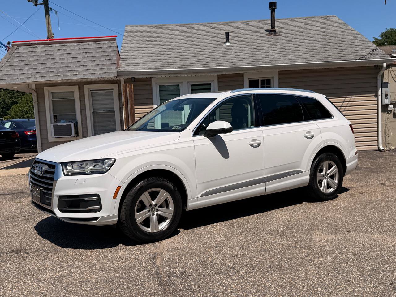 Used 2019 Audi Q7 2.0T Premium Plus w/ Premium Plus Package AWD/4WD image 2