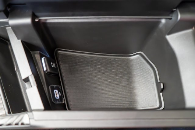 Used 2025 Dodge Charger R/T Scat Pack w/ Track Pack image 39