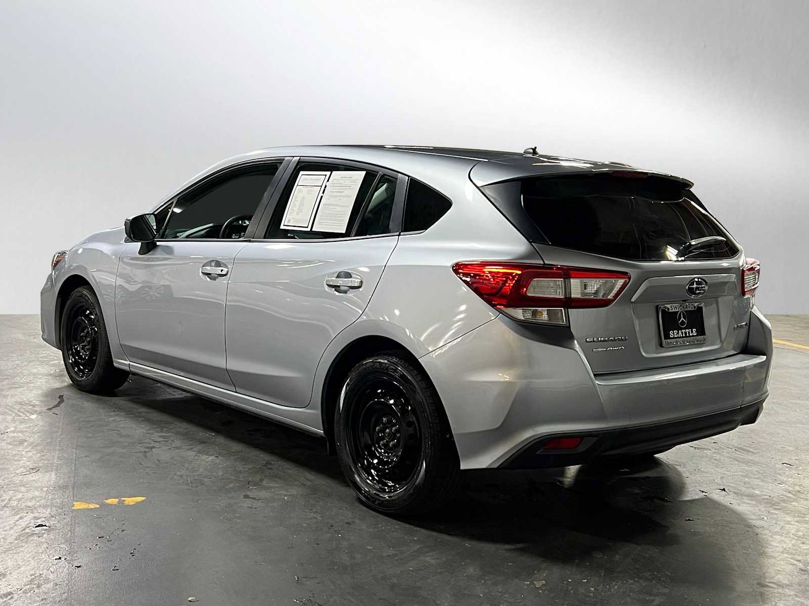 Used 2019 Subaru Impreza 2.0i image 5