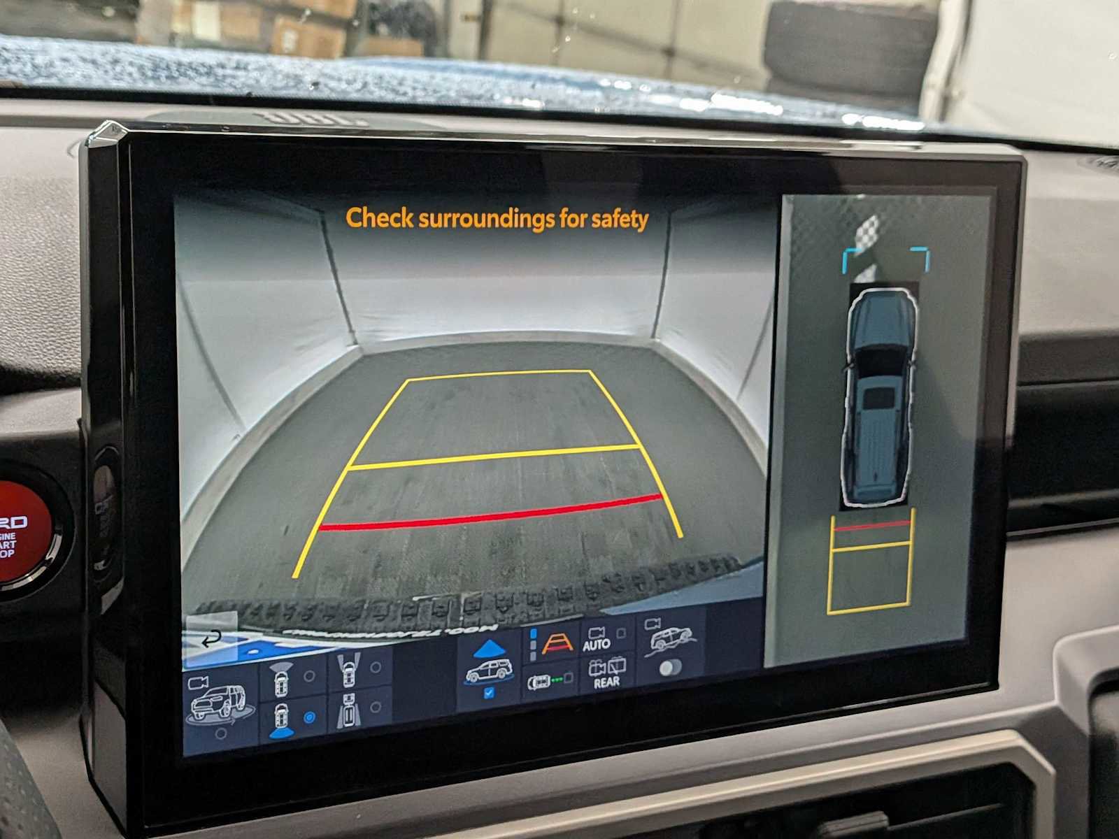 Used 2025 Toyota 4Runner TRD Off-Road Premium image 30