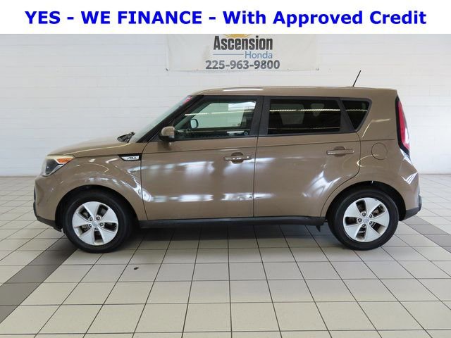 Used 2016 Kia Soul Base image 3