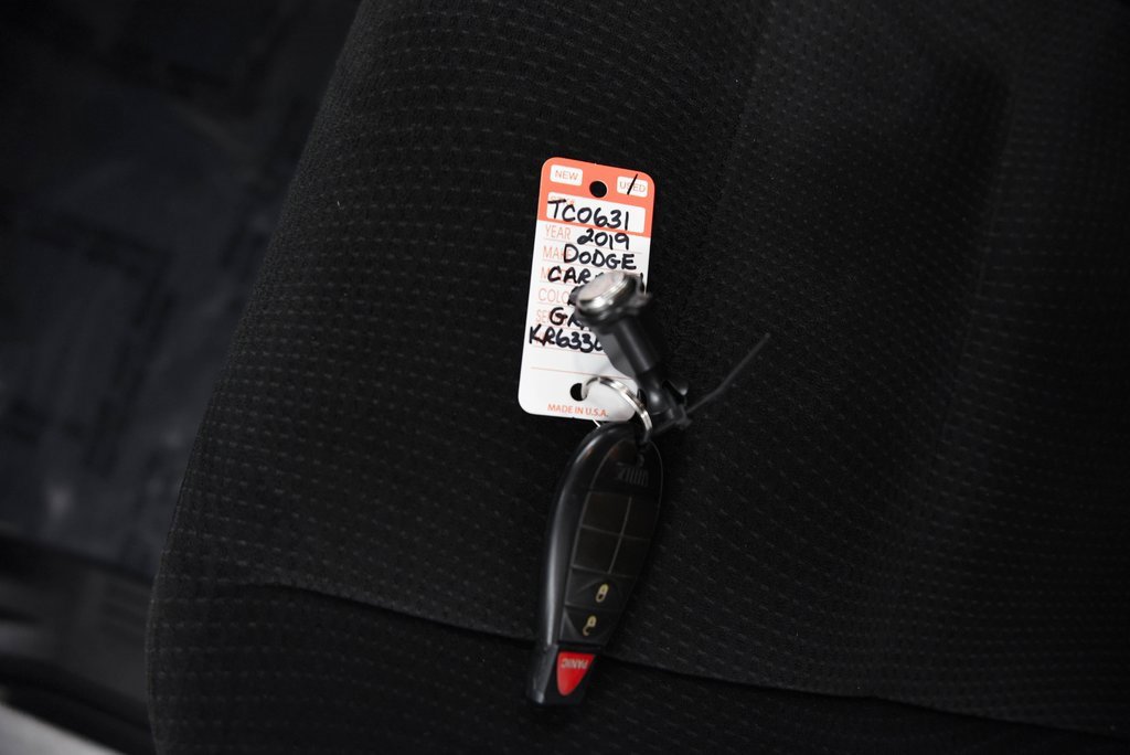 Used 2019 Dodge Grand Caravan SE image 22