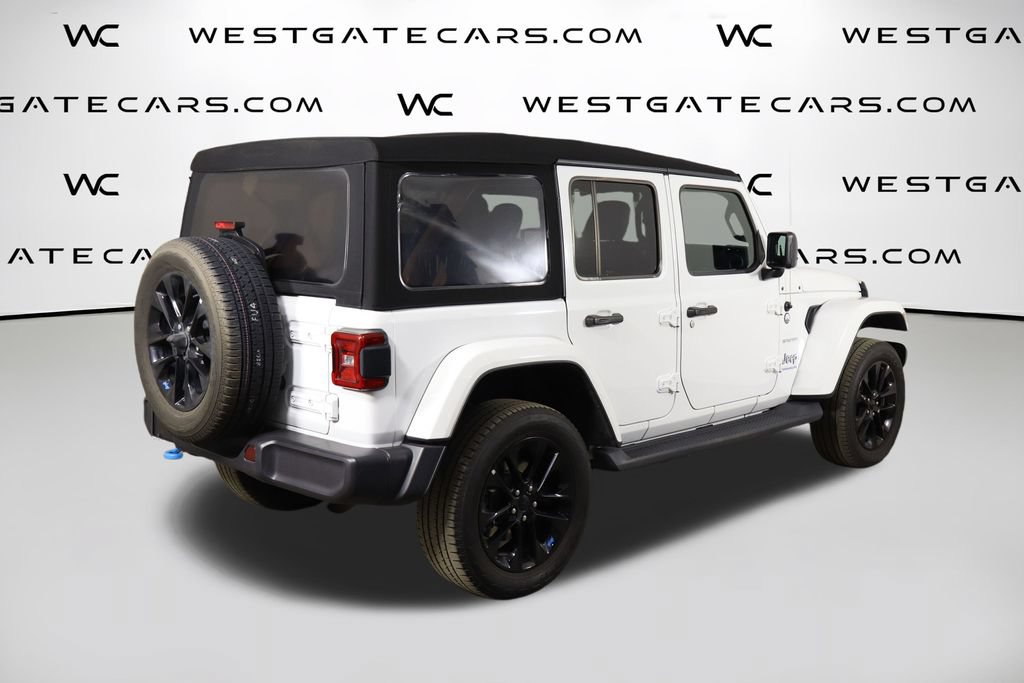 Used 2023 Jeep Wrangler Unlimited Sahara w/ Cold Weather Group AWD/4WD image 48