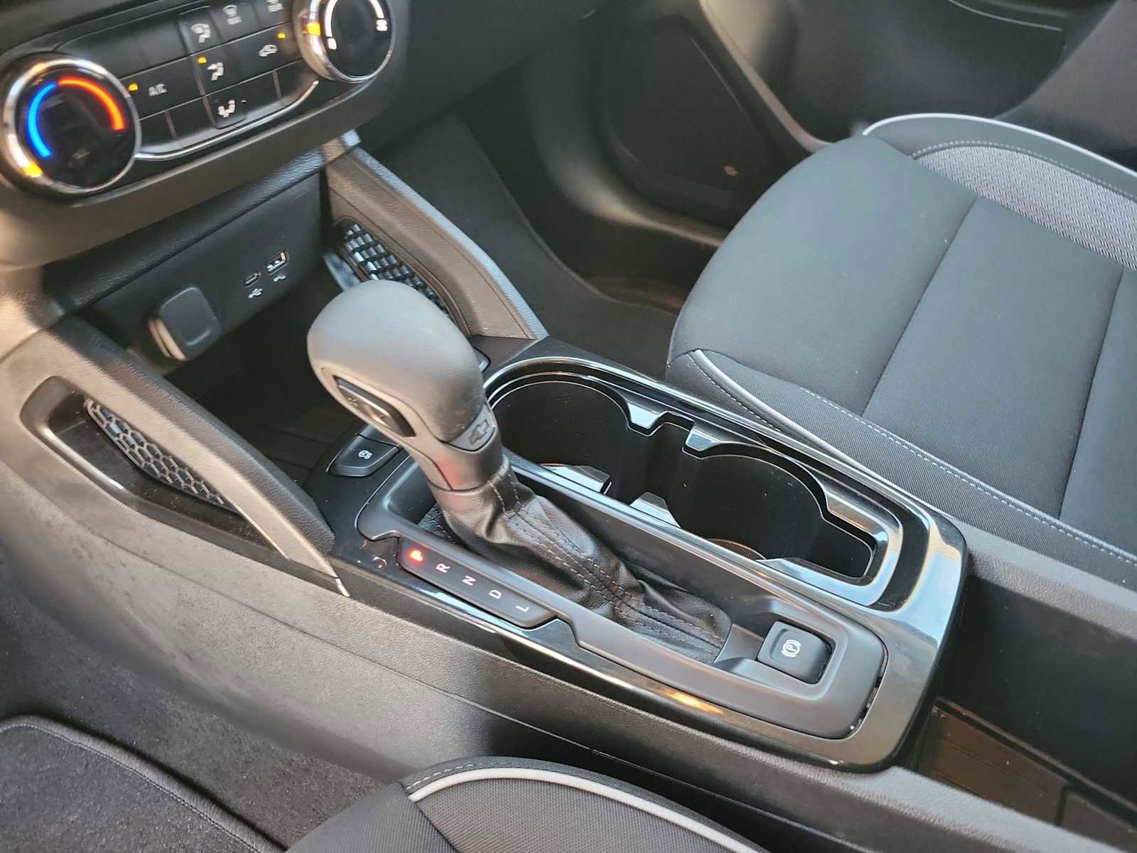 Used 2024 Chevrolet TrailBlazer LS w/ LS Convenience Package image 17