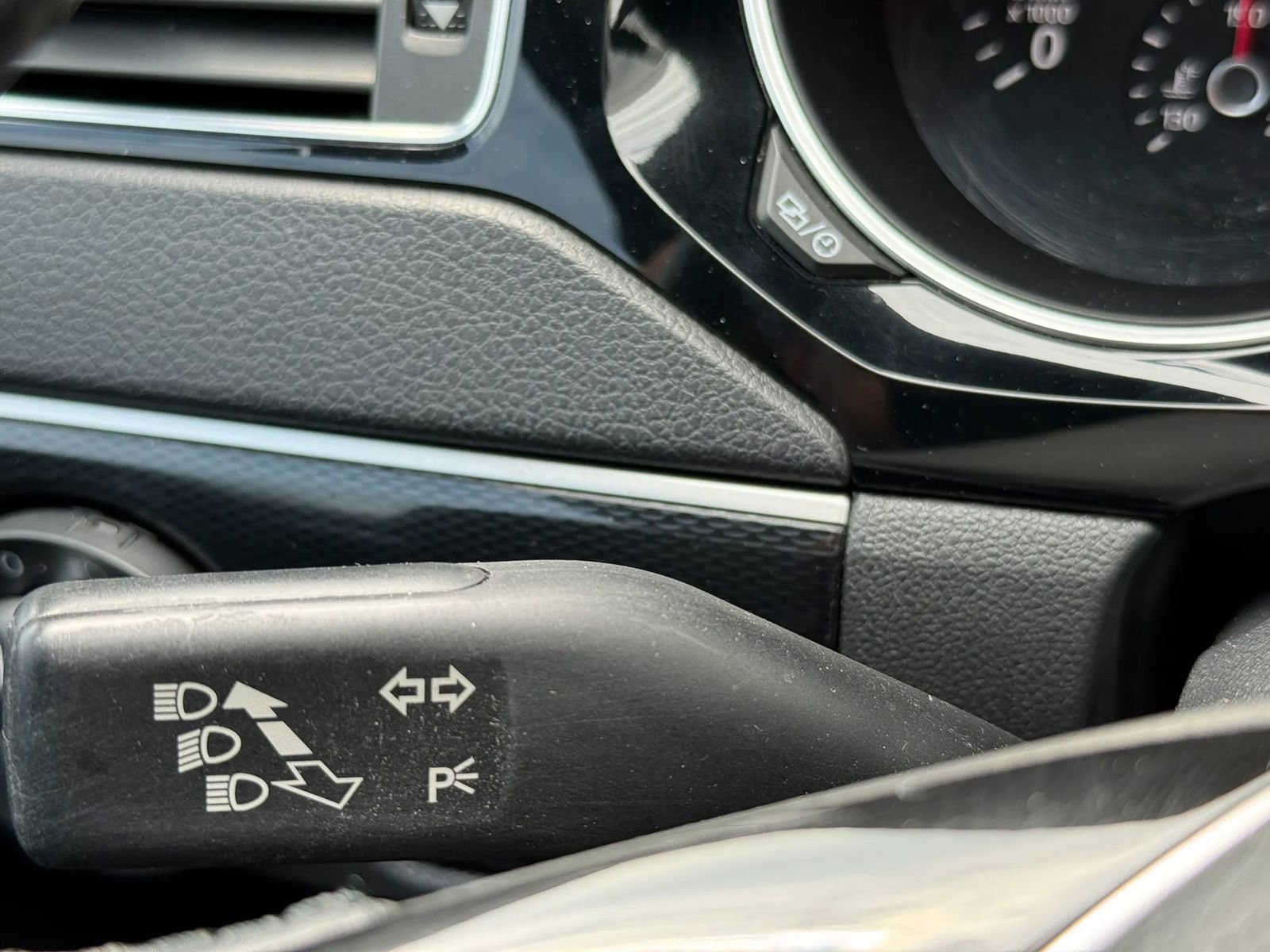Used 2018 Volkswagen Jetta Sport FWD image 20