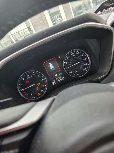Used 2023 Subaru Ascent Touring AWD/4WD image 5
