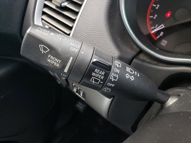 Used 2019 Dodge Durango SXT image 24