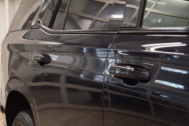 Used 2023 Cadillac Escalade Sport Platinum image 17