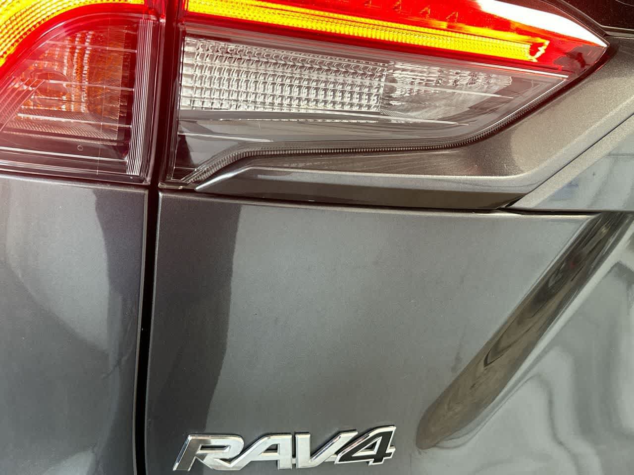 Used 2023 Toyota RAV4 XLE Premium AWD/4WD image 10