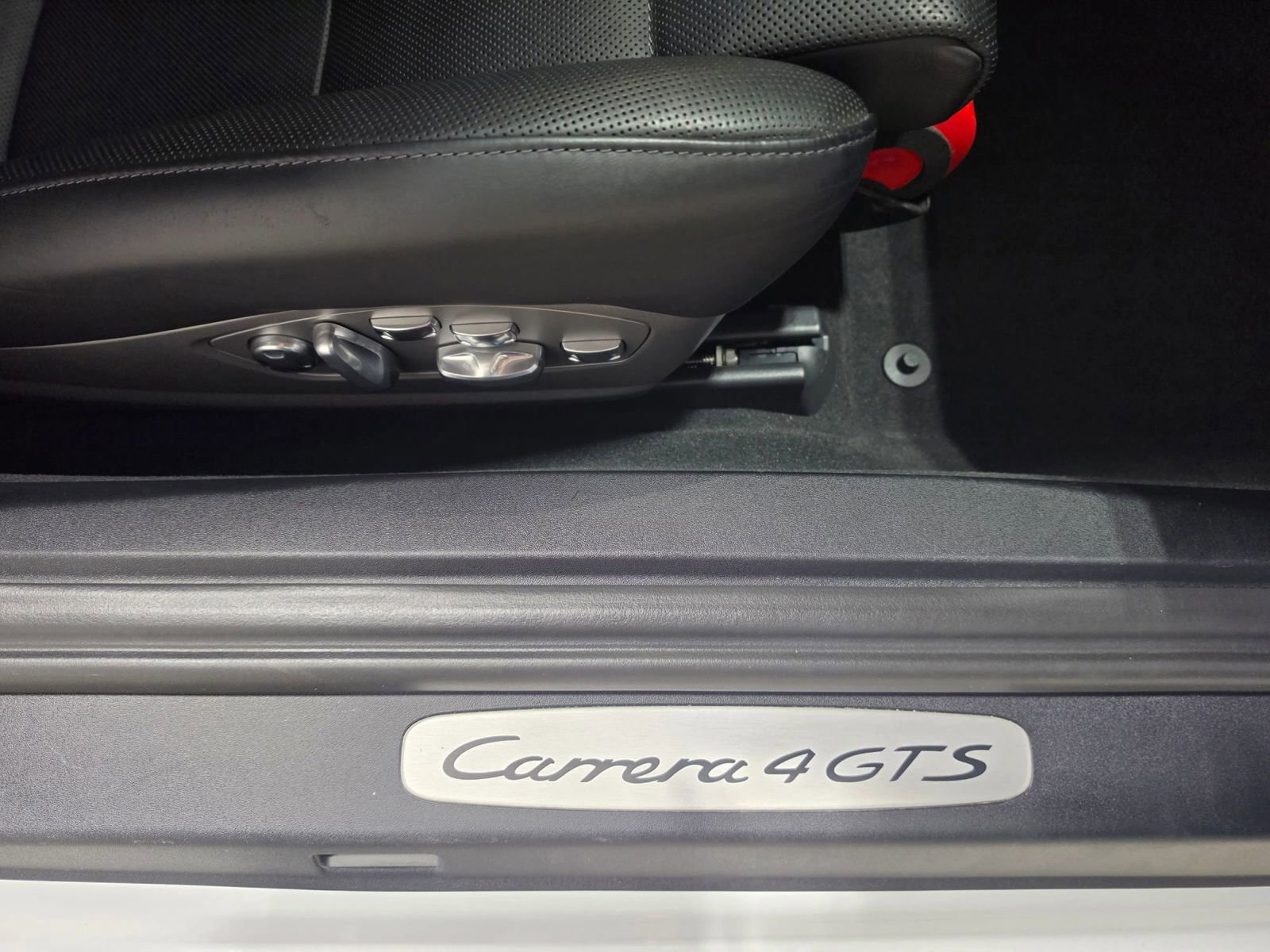 Used 2019 Porsche 911 GT3 RS image 84