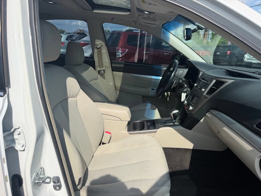 Used 2011 Subaru Legacy 2.5i Premium AWD/4WD image 30