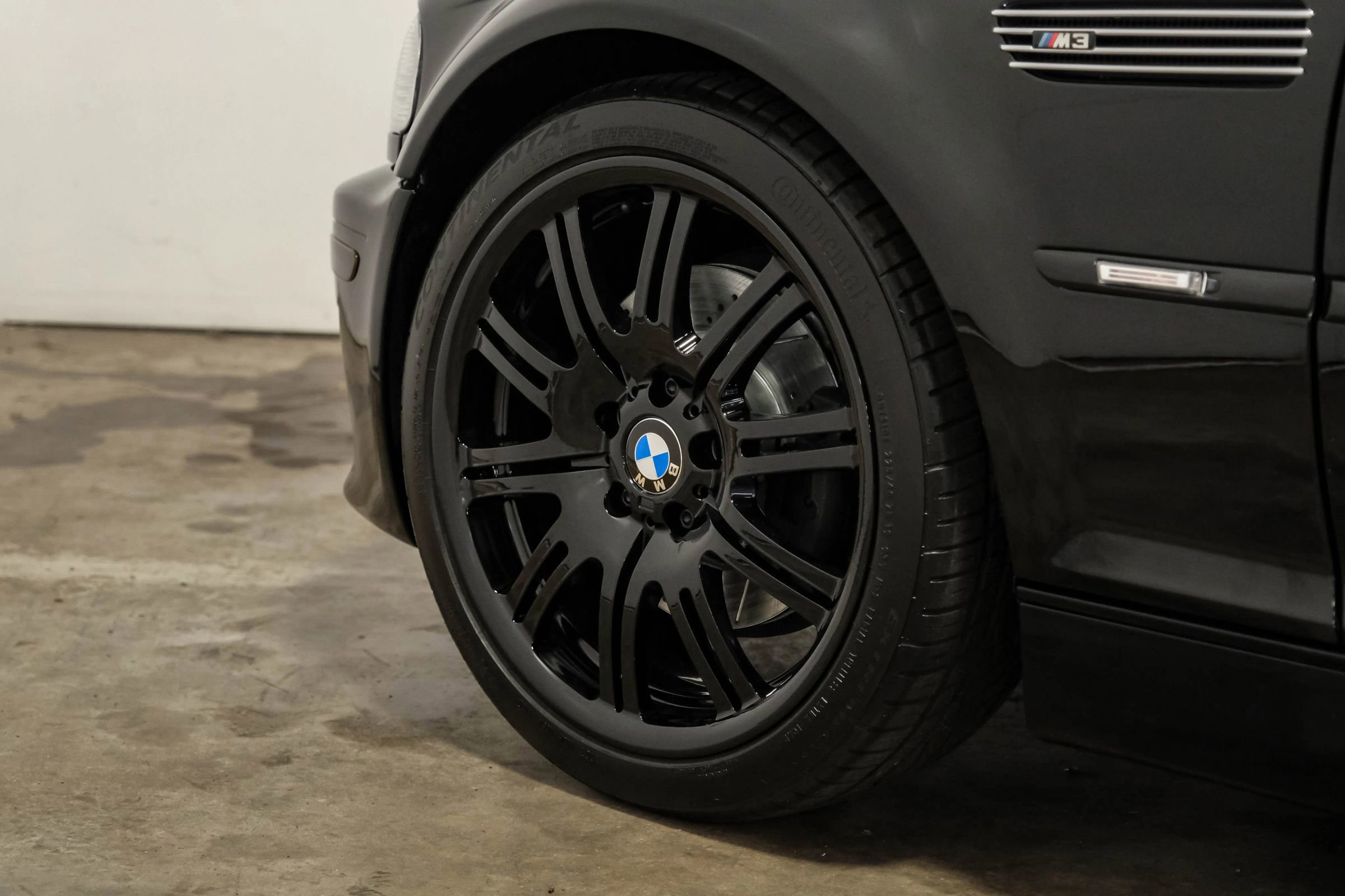 Used 2002 BMW M3 Coupe image 40