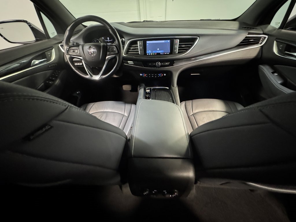 Used 2024 Buick Enclave Premium image 72
