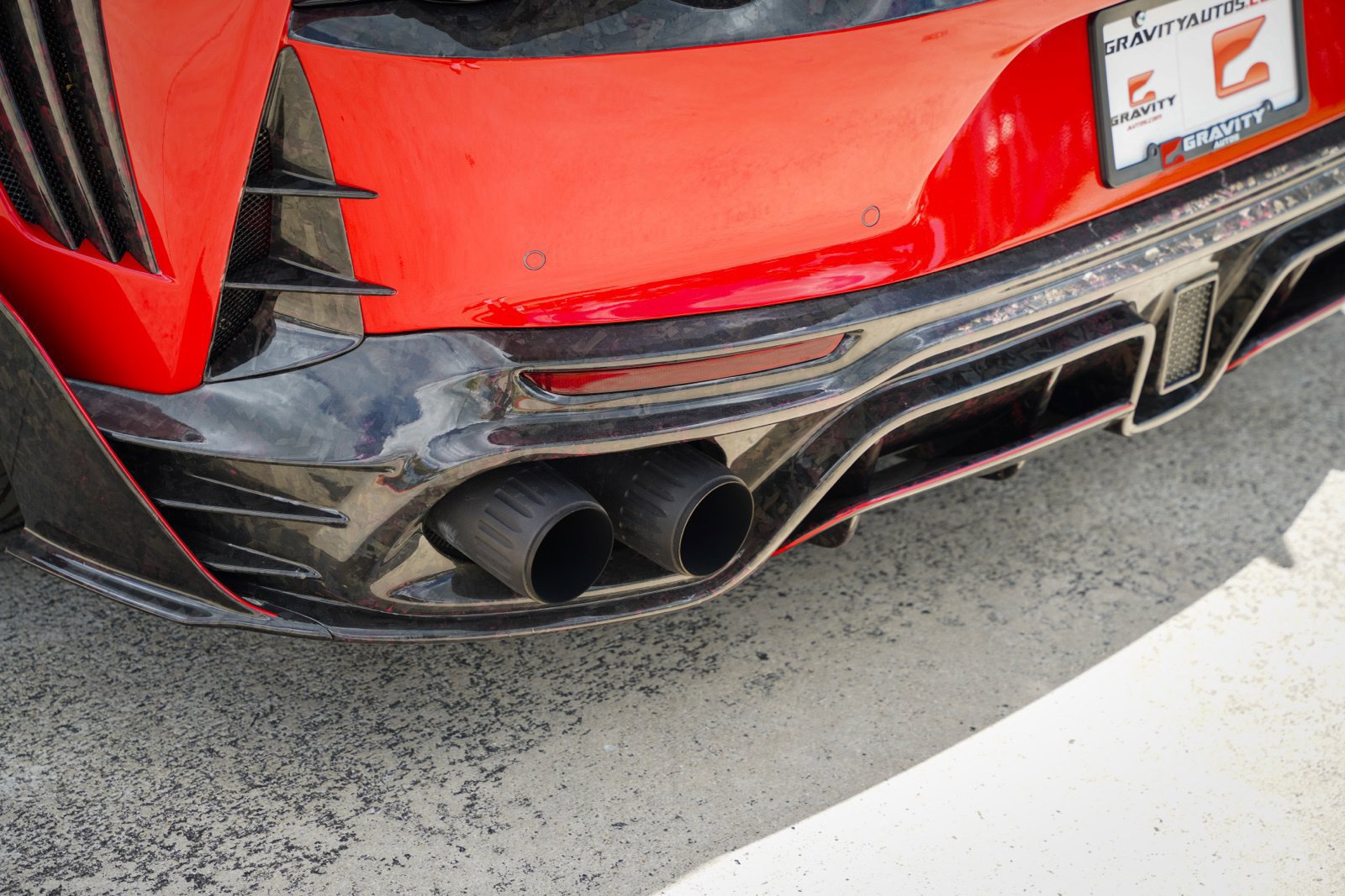Used 2020 Ferrari 812 Superfast RWD image 37