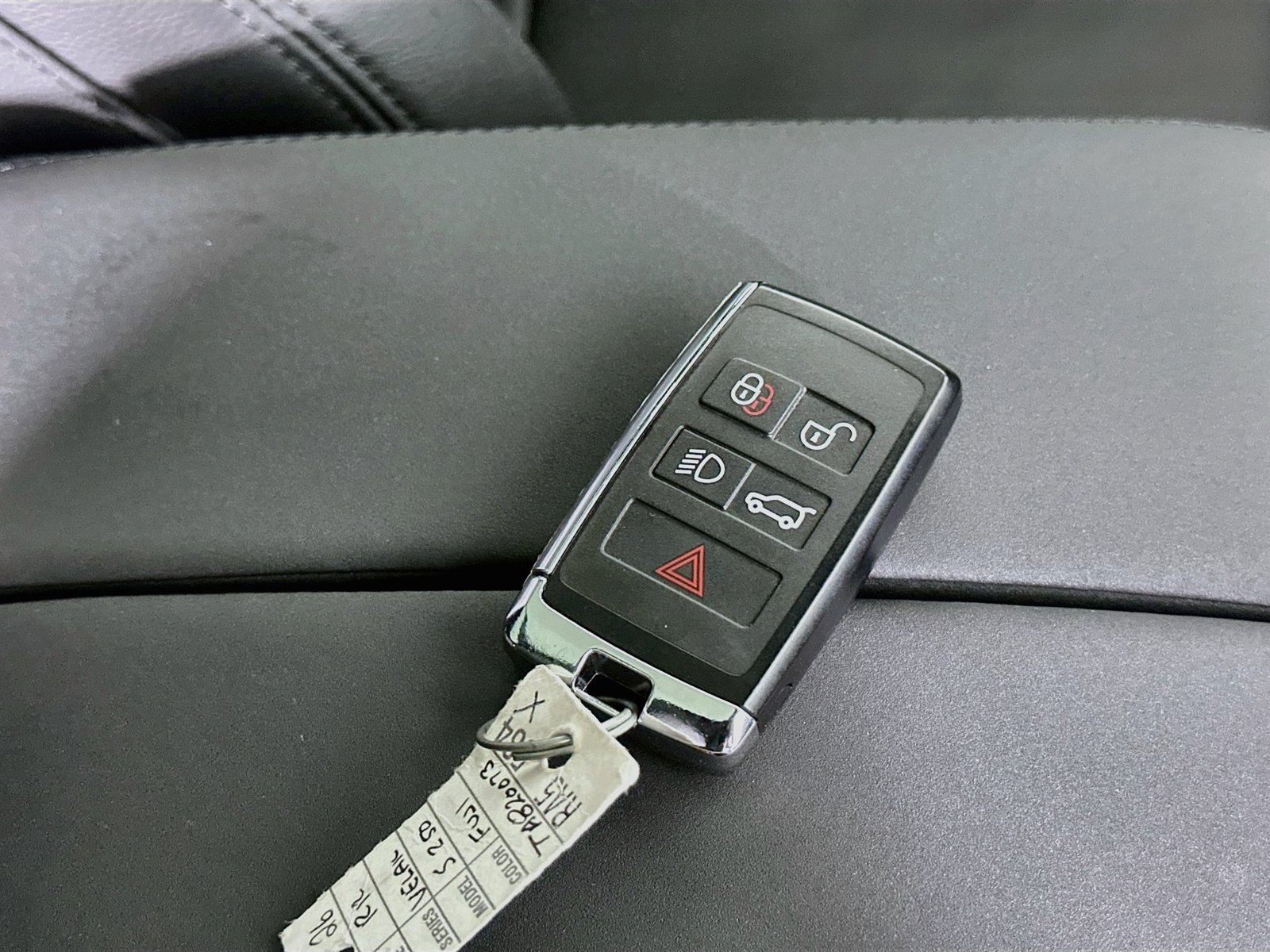 Used 2026 Land Rover Range Rover Velar S AWD/4WD image 45