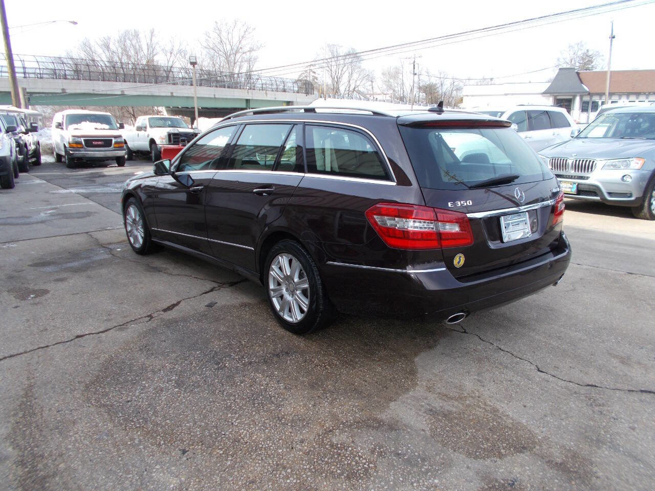Used 2013 Mercedes-Benz E 350 4MATIC Wagon image 5