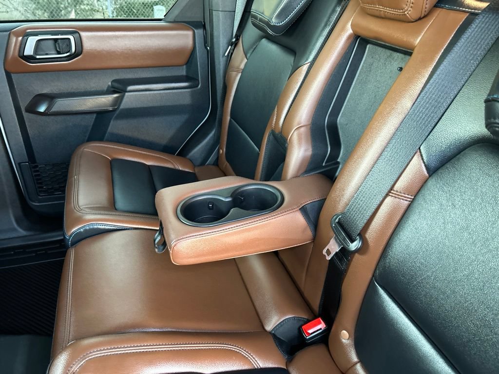 Used 2024 Ford Bronco Outer Banks AWD/4WD image 38