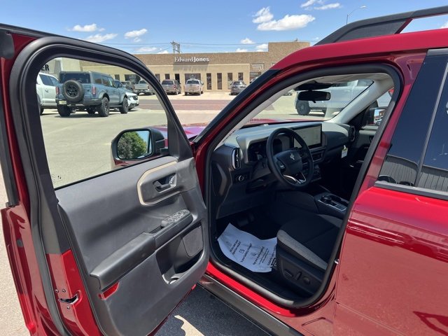 Used 2025 Ford Bronco Sport Big Bend w/ Convenience Package image 13