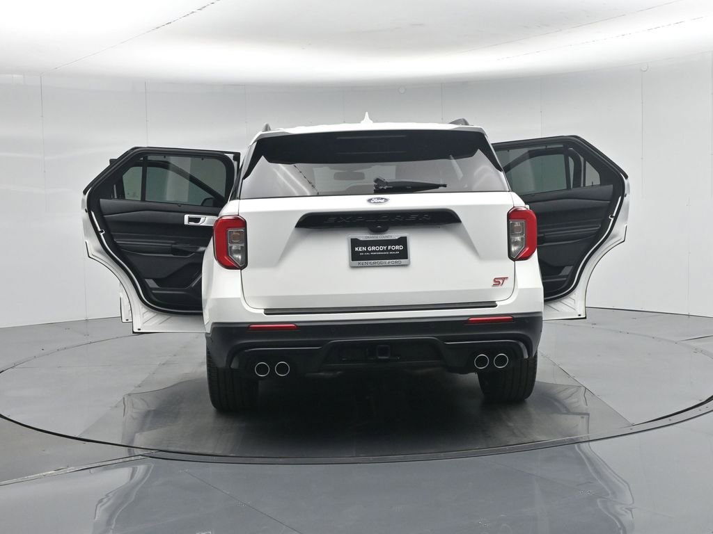 Used 2023 Ford Explorer ST w/ Equipment Group 401A AWD/4WD image 38