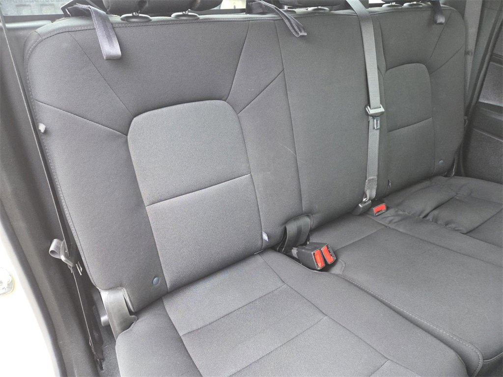 Used 2024 Chevrolet Colorado W/T image 18