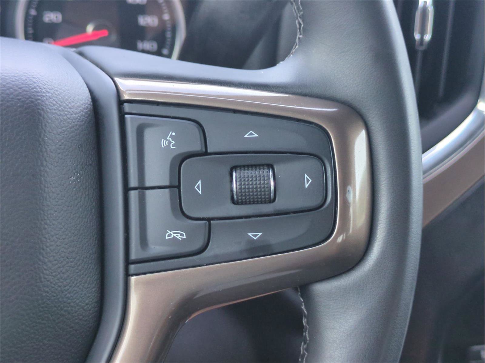 Used 2023 Chevrolet Silverado 2500 High Country w/ Safety Package II AWD/4WD image 18