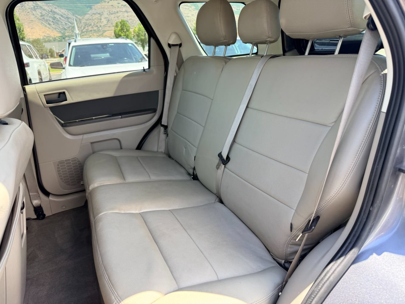 Used 2010 Ford Escape XLT FWD image 20