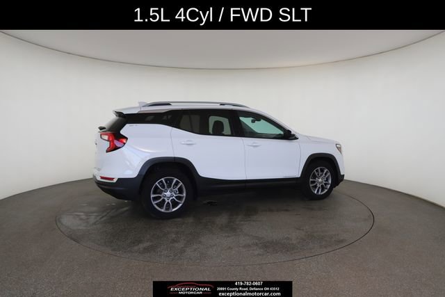 Used 2023 GMC Terrain SLT image 21