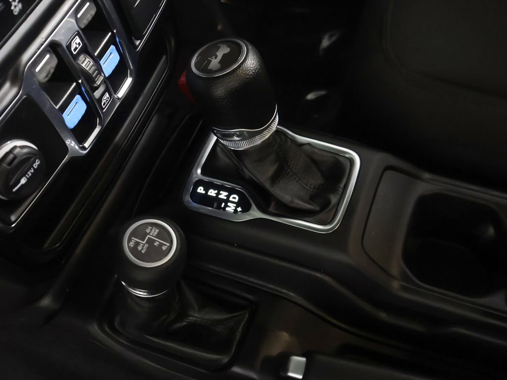 Used 2023 Jeep Wrangler Unlimited w/ Cold Weather Group image 42