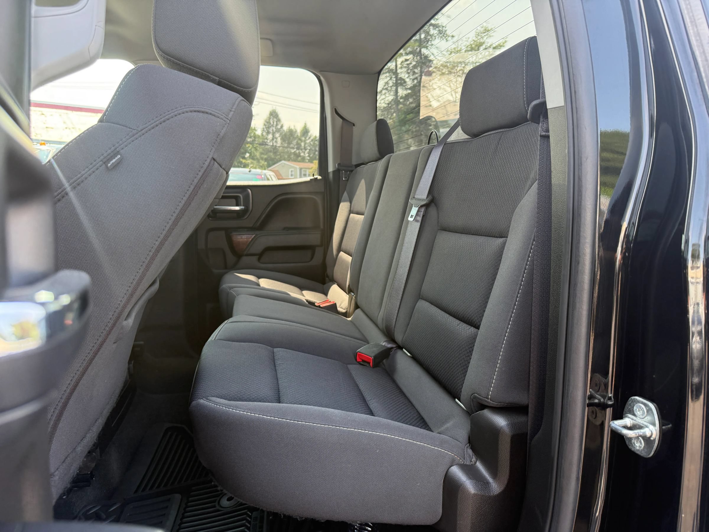Used 2016 GMC Sierra 2500 SLE w/ SLE Preferred Package AWD/4WD image 15