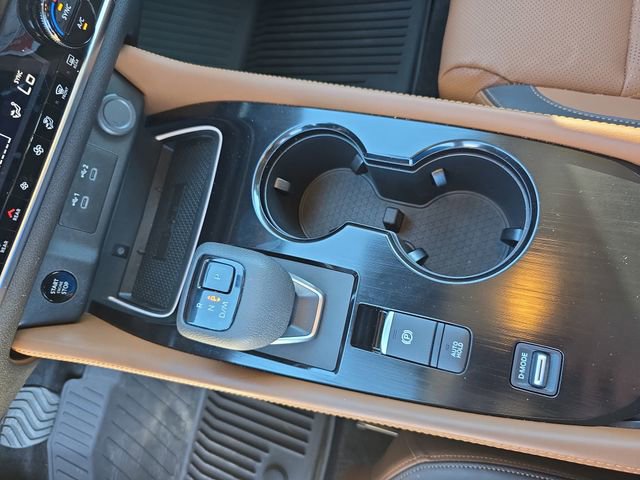 Used 2025 Nissan Rogue Platinum w/ Platinum Premium Package image 24