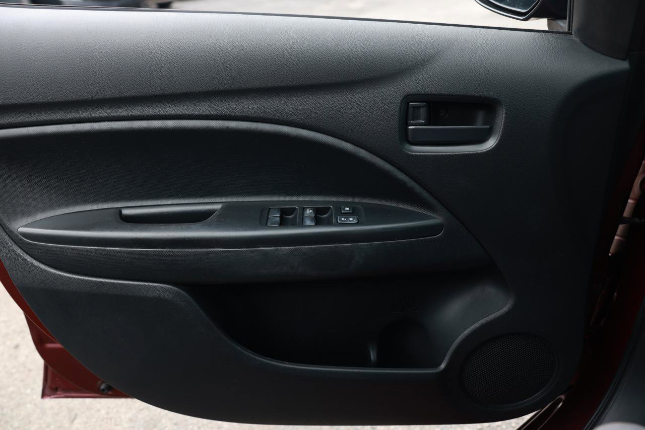 Used 2020 Mitsubishi Mirage LE image 40