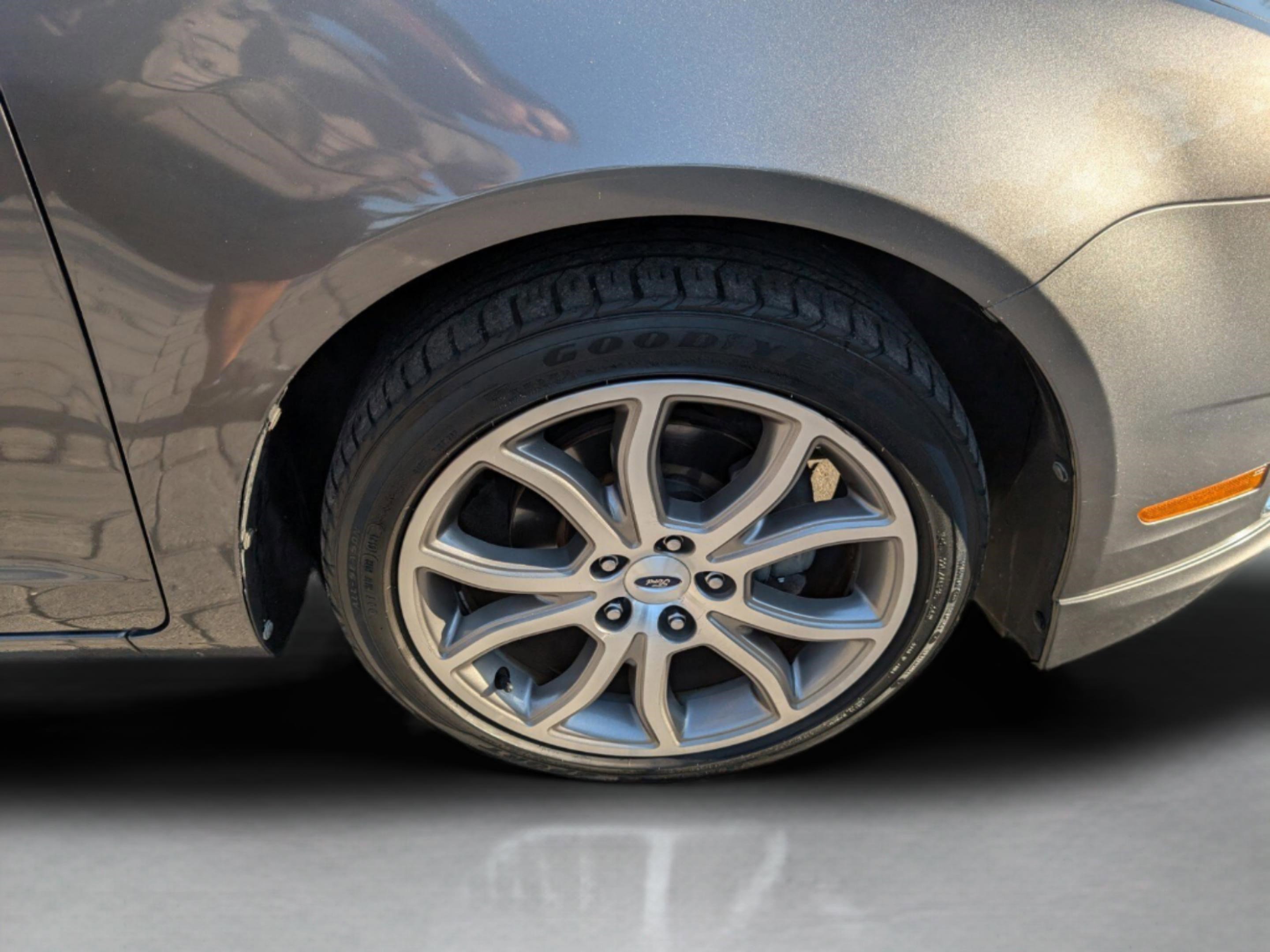 Used 2010 Ford Fusion SE image 40