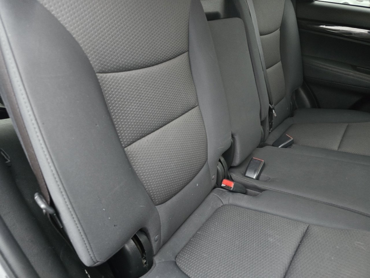 Used 2013 Kia Sorento LX w/ Convenience Pkg image 12