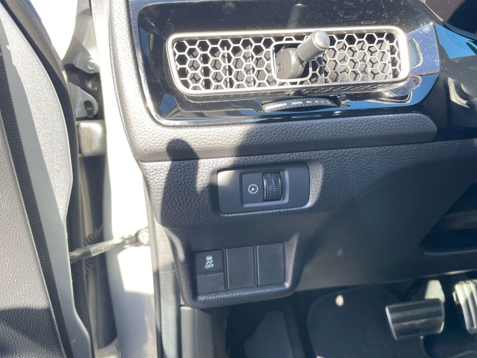 Used 2025 Honda Civic Sport image 33