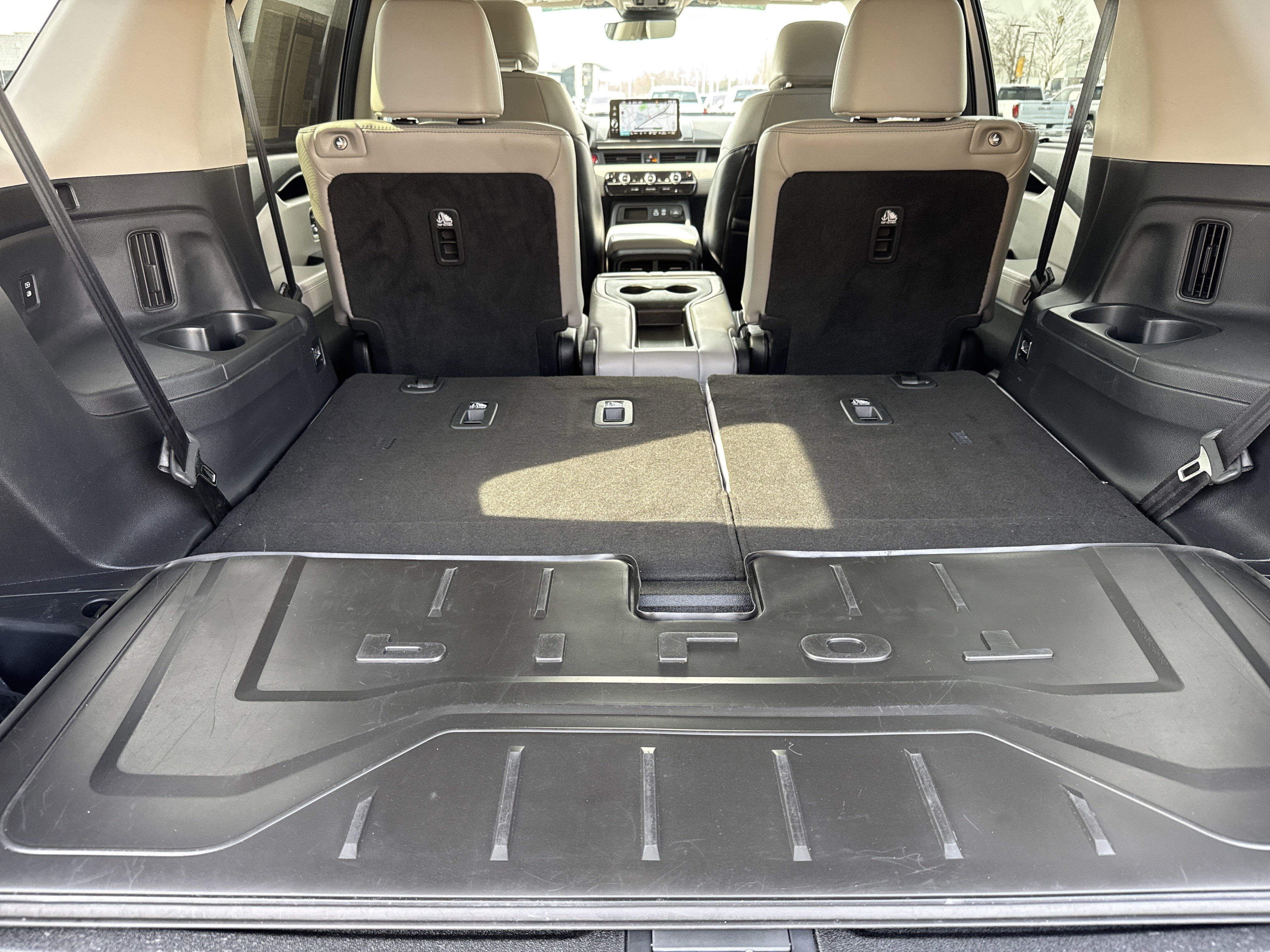 Used 2024 Honda Pilot Touring image 35