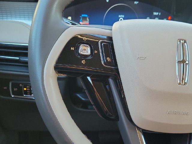 Certified 2023 Lincoln Corsair FWD image 21