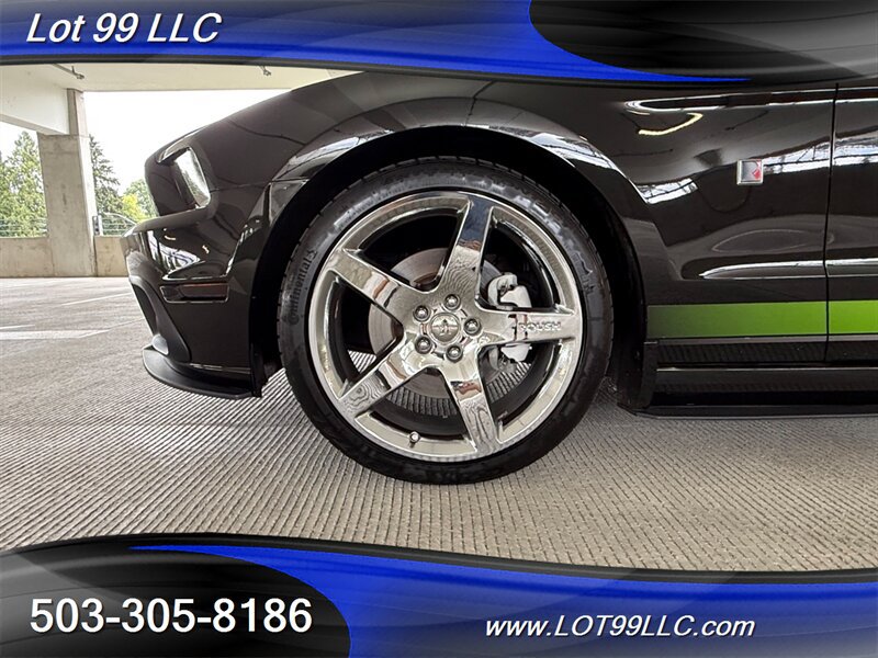 Used 2013 Ford Mustang GT RWD image 22
