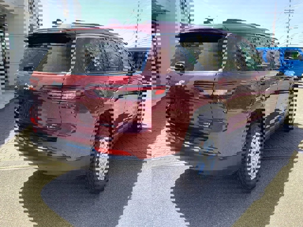 New 2025 Jeep Grand Cherokee L Laredo w/ Luxury Tech Group I image 4